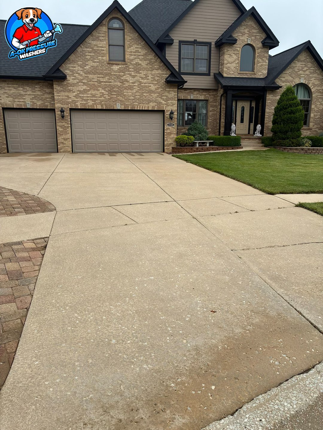 Complete Exterior Cleaning in Valparaiso, IN | House Wash, Deck Cleaning, Paver Cleaning & Driveway Cleaning