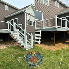 Composite-Deck-Cleaning-Vinyl-Fence-Washing-in-Valparaiso-IN 0