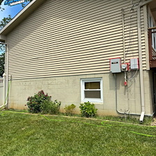 House-Washing-Vinyl-Fence-Cleaning-and-Deck-Preparation-Service-in-Northwest-Indiana 6
